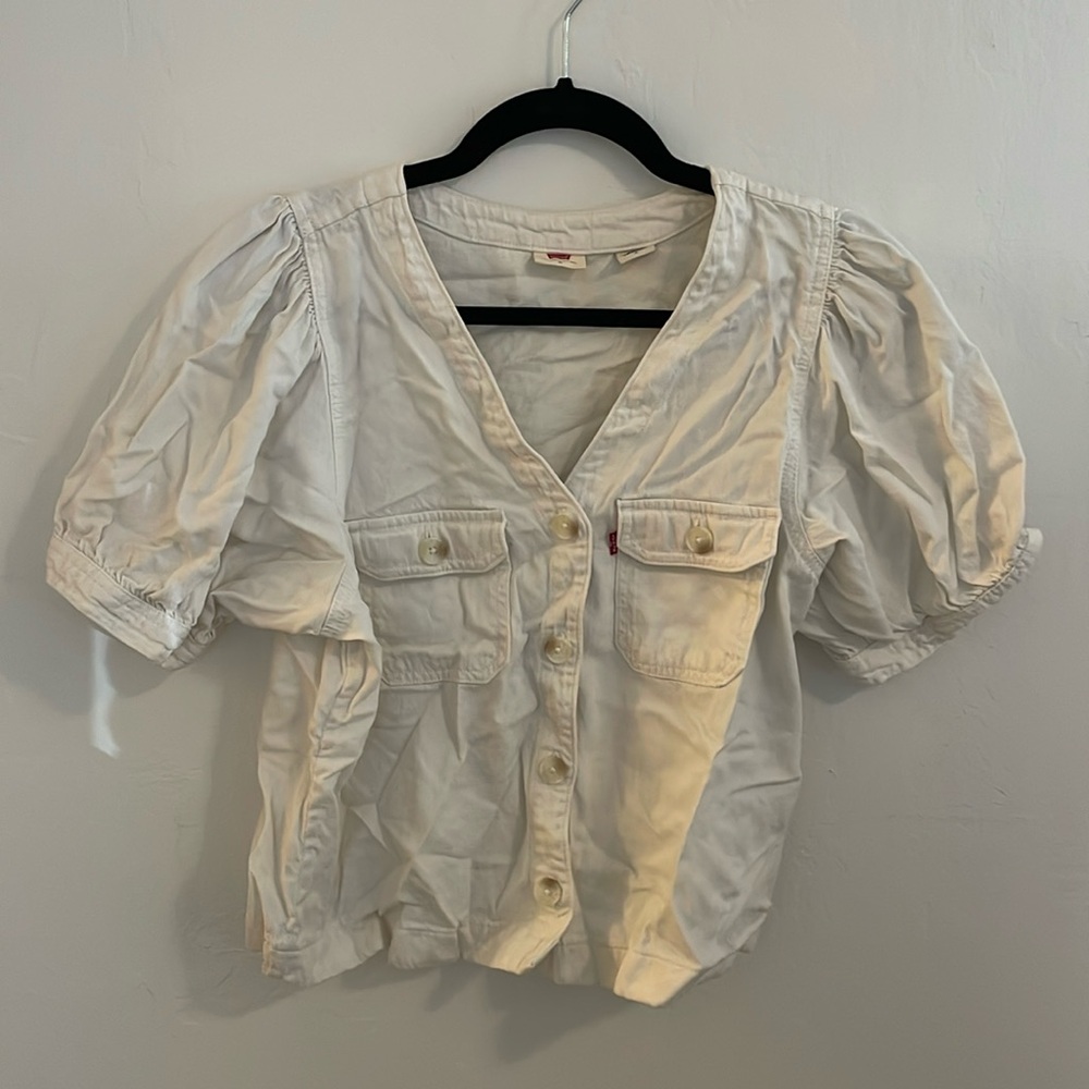 Levi’s top